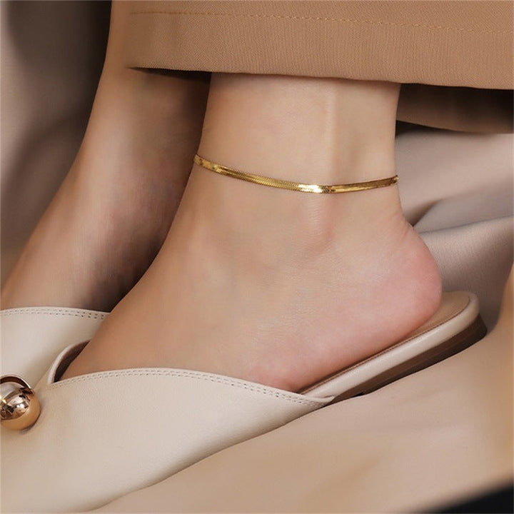 Nanna - Gold Herringbone Anklet