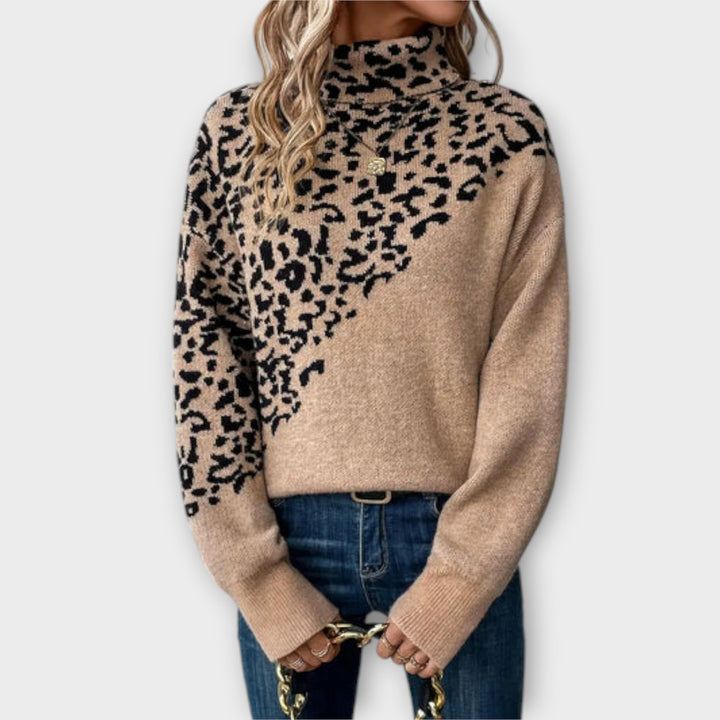 Erin | Sweater with leopard print pattern