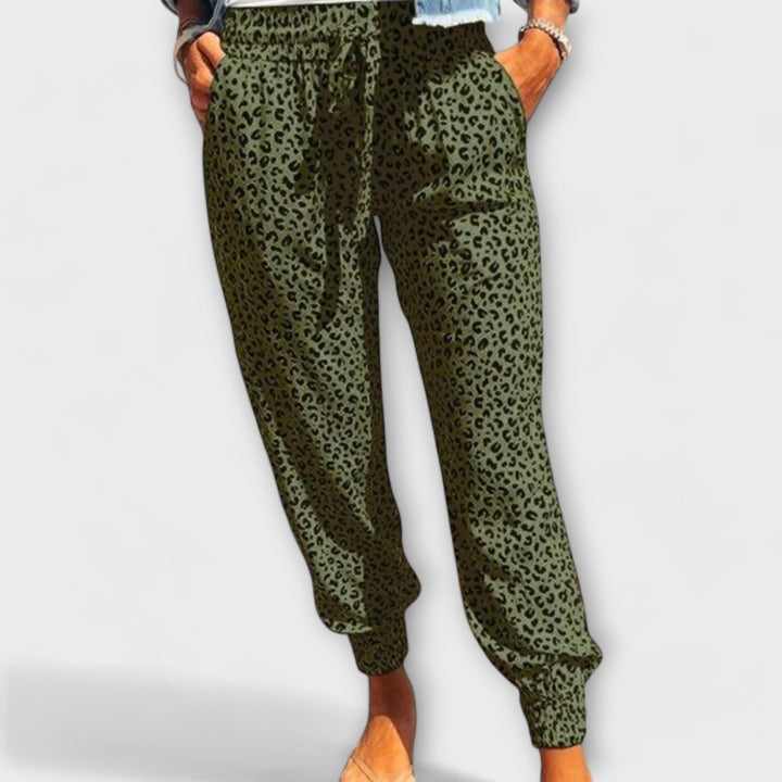 Harper | Wide leg pants with leopard print
