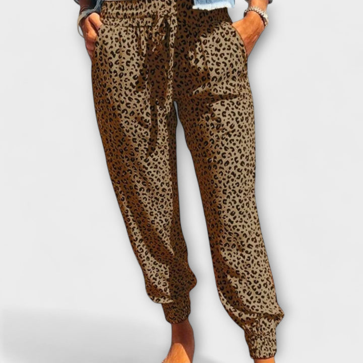 Harper | Wide leg pants with leopard print