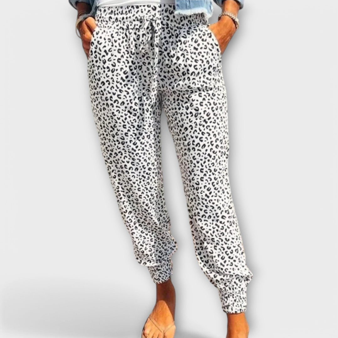 Harper | Wide leg pants with leopard print