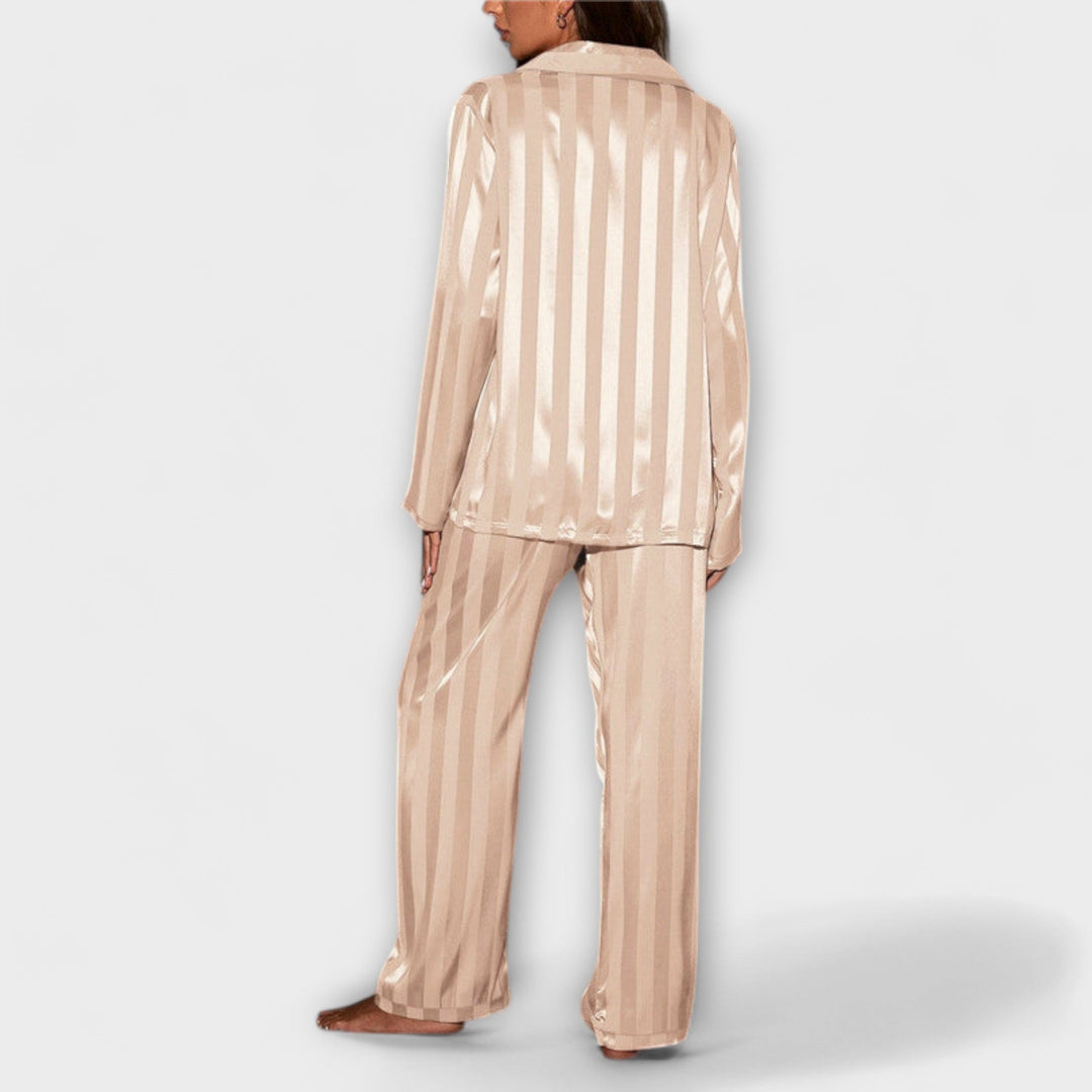Flair - Luxurious Pajama