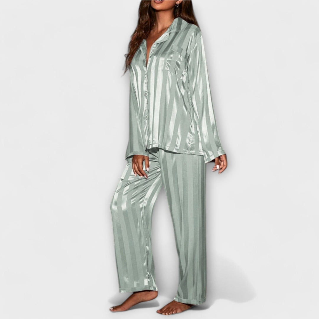 Flair - Luxurious Pajama