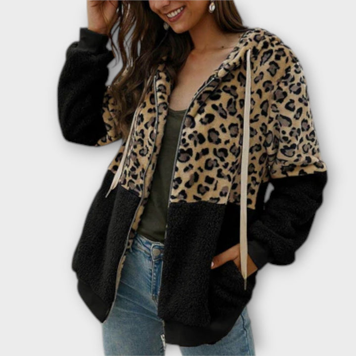 Githa - Fleece Hoodie with Leopard Design