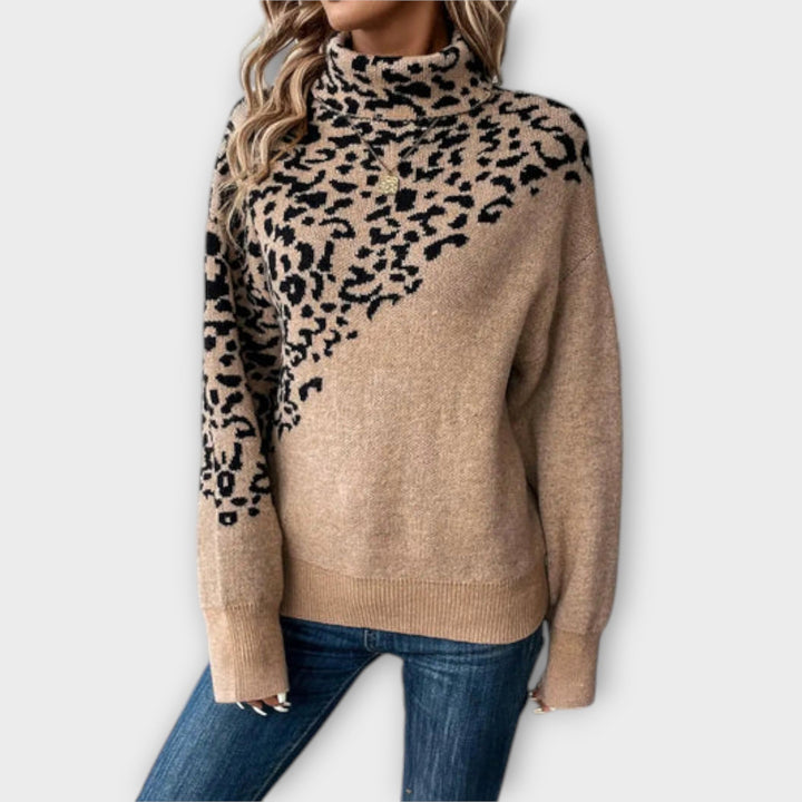 Erin | Sweater with leopard print pattern